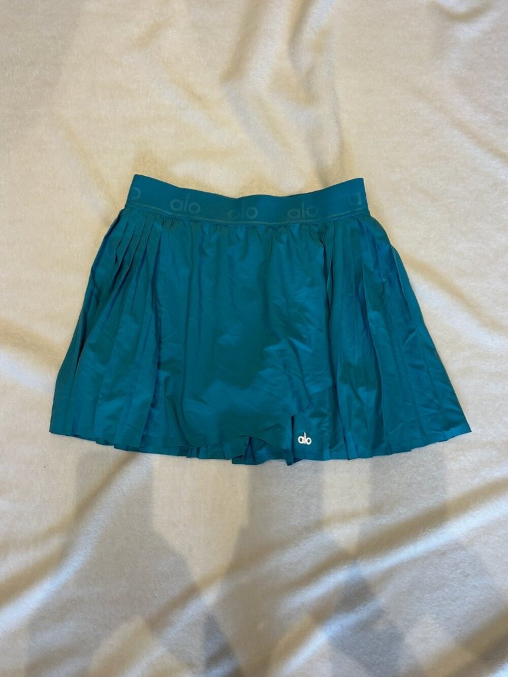ALO Yoga Aces Tennis Skirt - Picture 3 of 7
